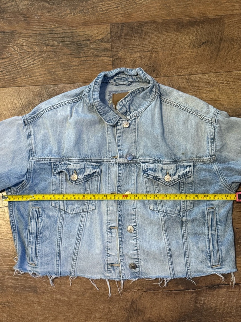 American Eagle Cropped Denim Jacket - Picture 6 of 8